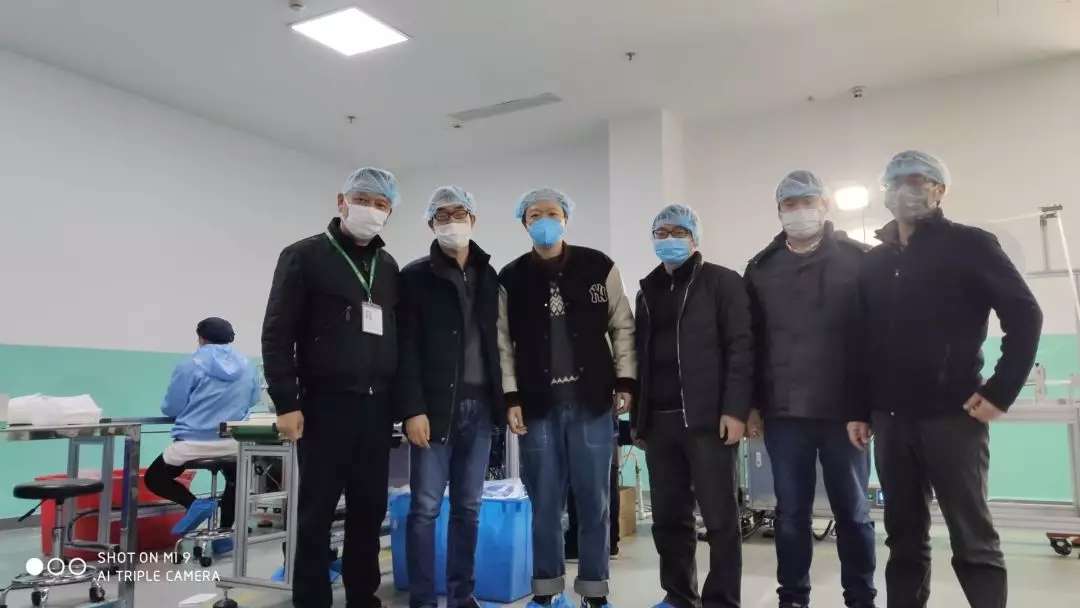 抗疫口罩生产技术服务工作组组员.jpg